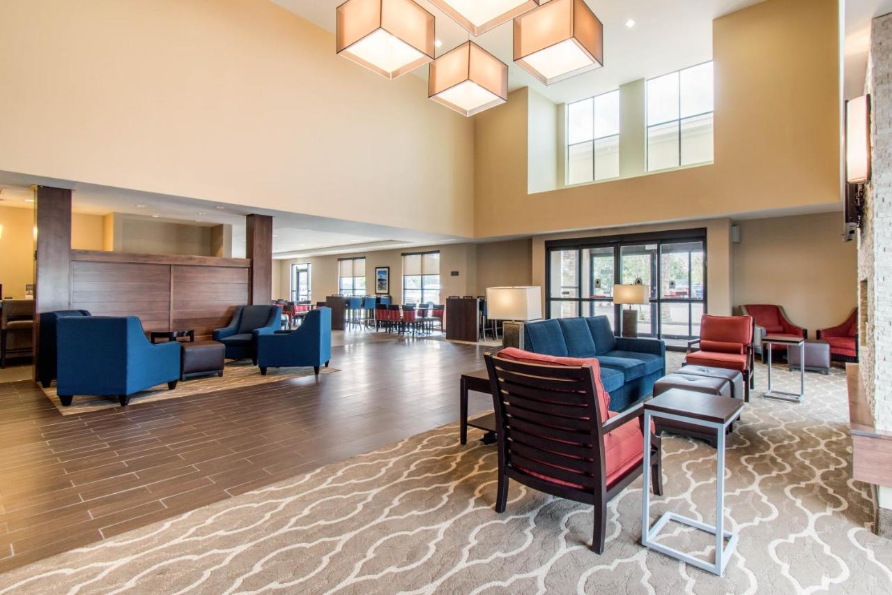 Comfort Suites Denver Near Anschutz Medical Campus Aurora Exterior photo